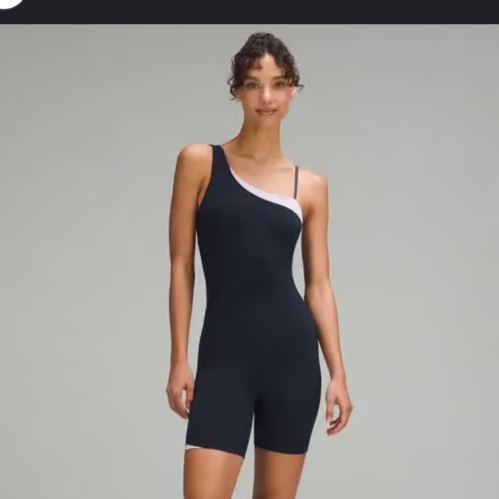 Lululemon Align Asymmetrical National Yoga Day Body Suit 6” NWT size 6